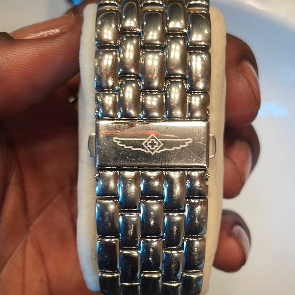 Invicta Silver Rectangular Watch With Artistic Fa… - image 2